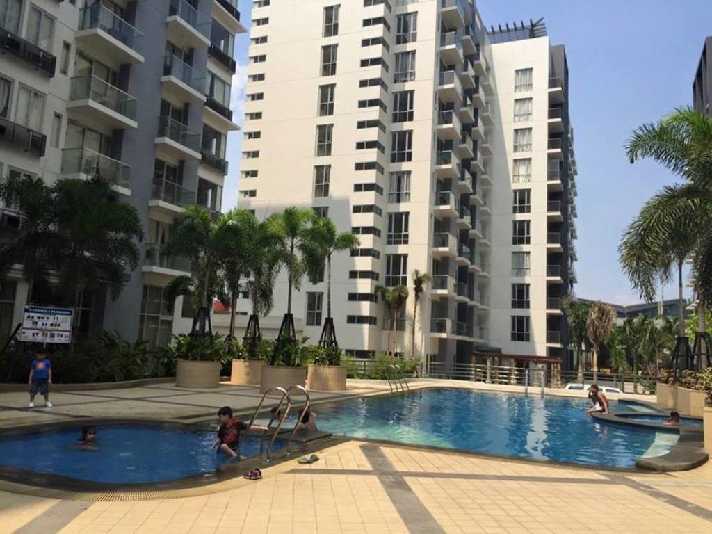 One Palm Tree Condo Manilla Kamer foto